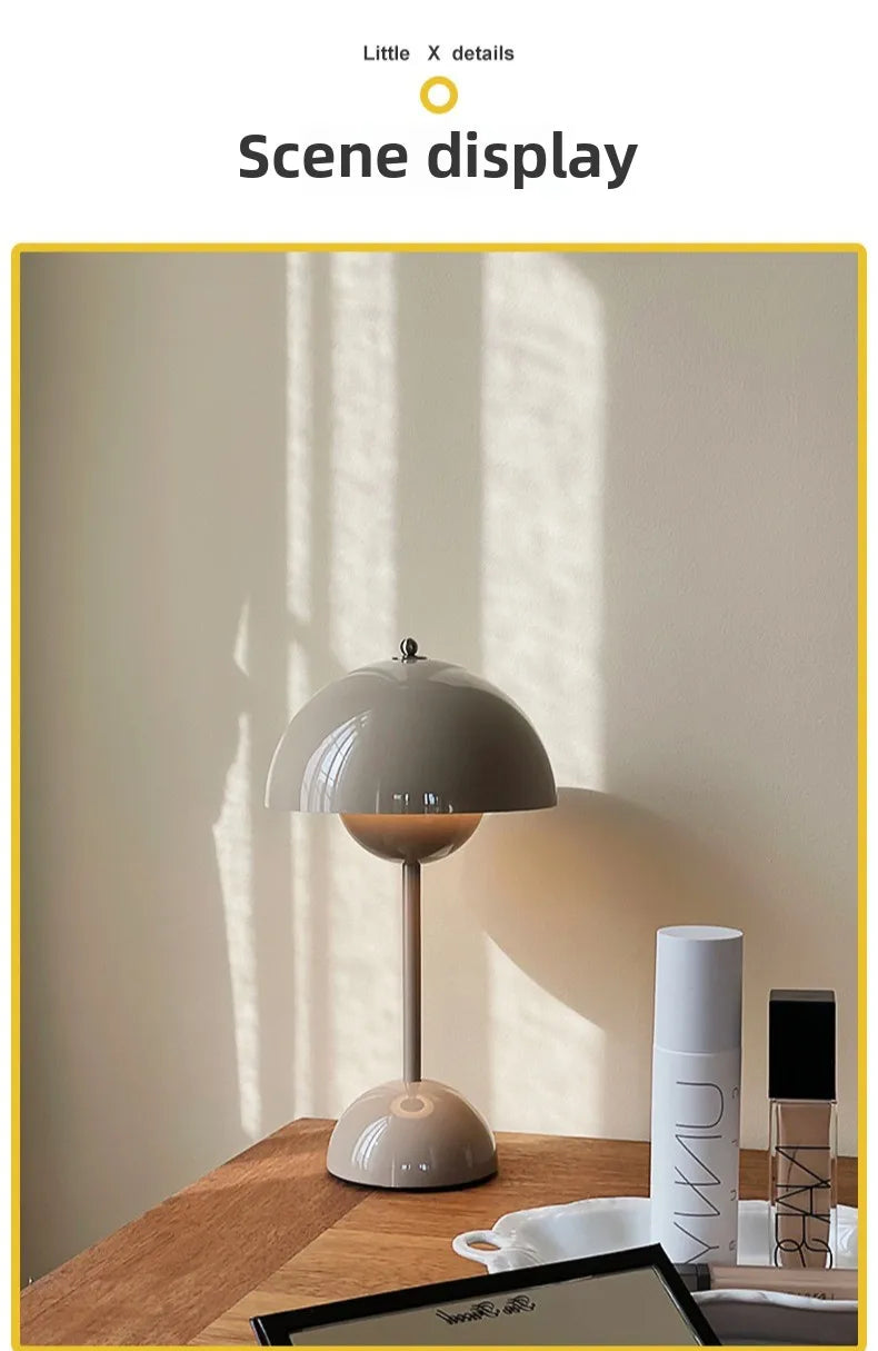 Danish Flower Bud Desk Lamp Nordic Modern Minimalist Bedroom Bedside Study Living Room Decoration LED Reading Table Light