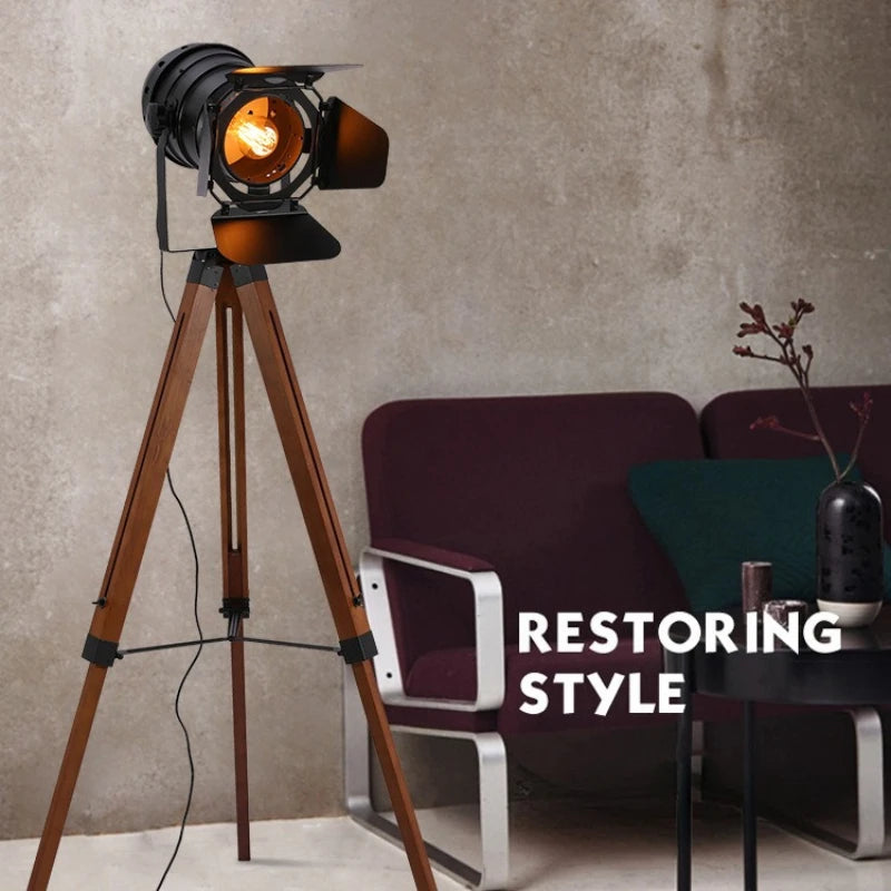 American Floor Lamp Retro Industrial Style Solid Wood LED Creative Simplicity Parlor Bedroom Bedside Decoration Standard Light